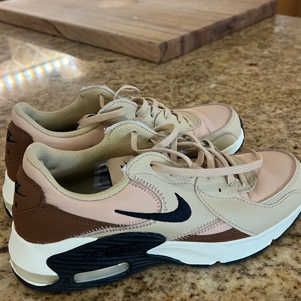 Nike Air Max Sneakers in Tan and Brown